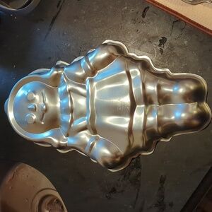 Wilton Raggedy Ann cake pan